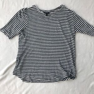 Striped linen tee!